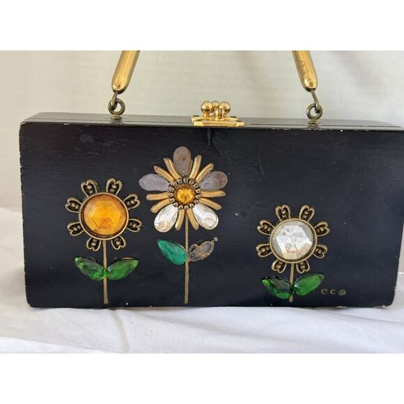 60s enid collins “daisies won’t tell” box purse main image 1